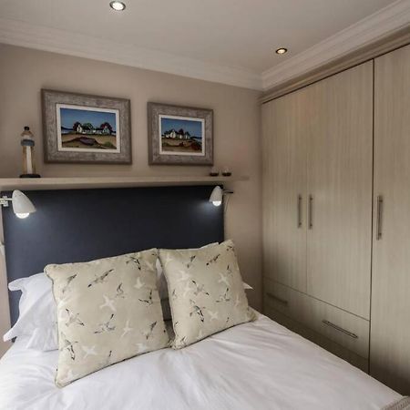 Oceanview Apartments The Look Out Jeffreys Bay Bagian luar foto